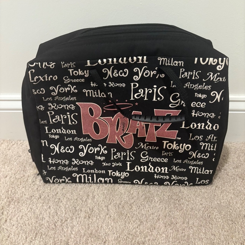 Vintage BRATZ Doll World Touring Travel Case Bag Y2K‎ 2003 w Insert Organizers